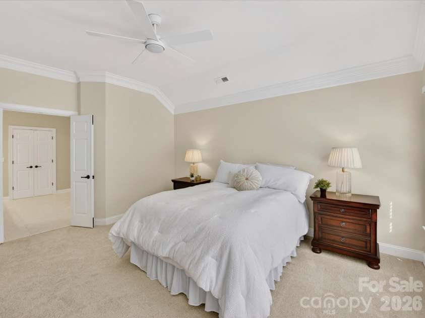 3406 Abbey Hill Lane, Charlotte, NC 28210.  MLS# CAR4360695, YatesRealty ID 21924. 