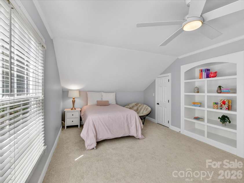 3406 Abbey Hill Lane, Charlotte, NC 28210.  MLS# CAR4360695, YatesRealty ID 21924. 