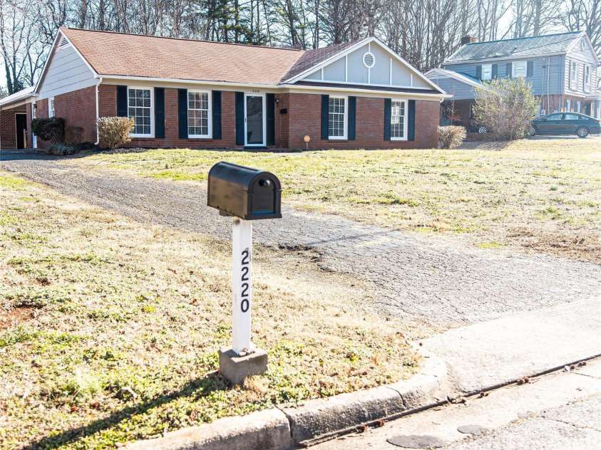 2220 Gaines Avenue, Gastonia, NC 28054.  MLS# CAR4336919, YatesRealty ID 21925. Mailbox view