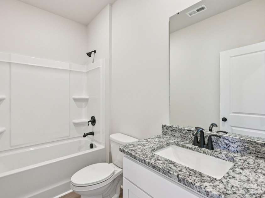 800 Willow Estates Drive, Shelby, NC 28150.  MLS# CAR4374029, YatesRealty ID 21926. 