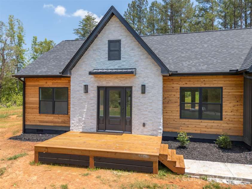 1872 Piney Mountain Church Road, Bostic, NC 28018.  MLS# CAR4268529, YatesRealty ID 21927. 