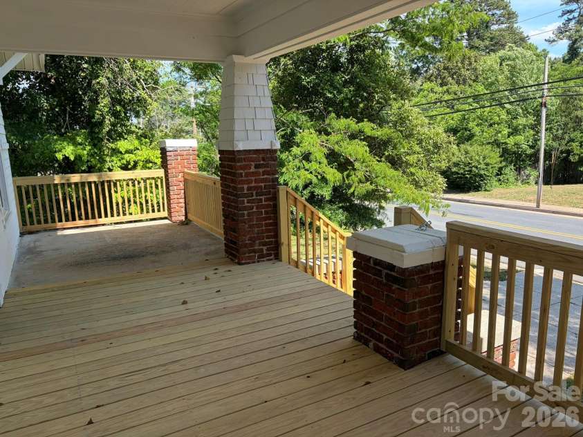 803 Main Street, Albemarle, NC 28001.  MLS# CAR4379481, YatesRealty ID 21927. 