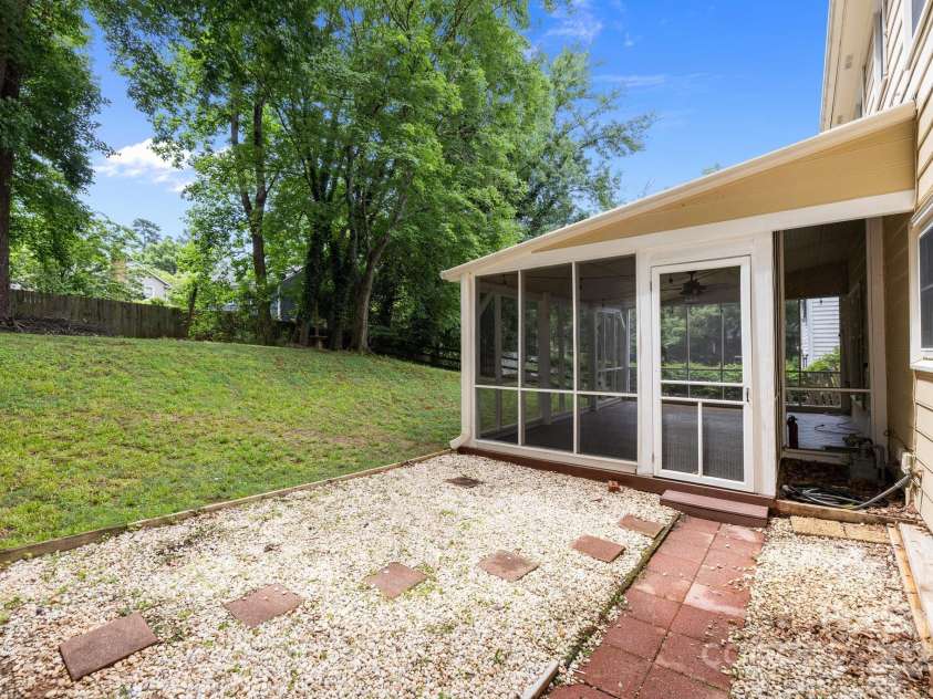 906 Wishing Well Lane, Charlotte, NC 28270.  MLS# CAR4269640, YatesRealty ID 21928. 
