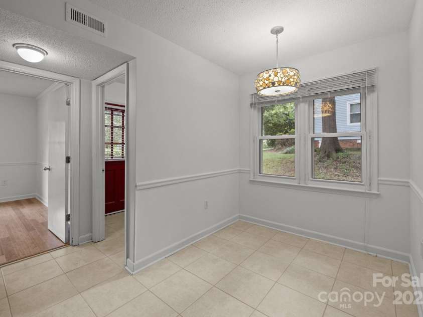 906 Wishing Well Lane, Charlotte, NC 28270.  MLS# CAR4269640, YatesRealty ID 21928. 