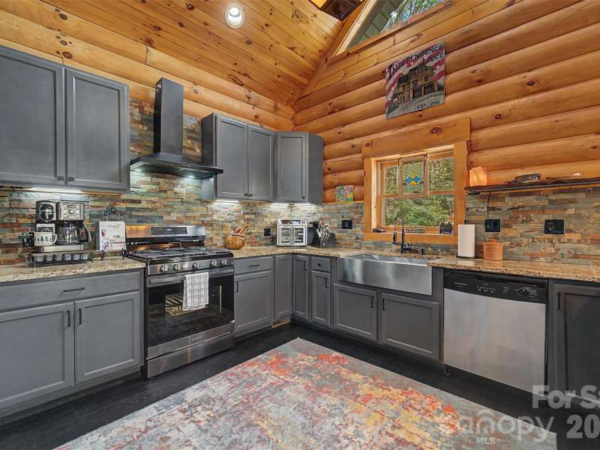 91 Double Springs Road, Almond, NC 28702.  MLS# CAR4377073, YatesRealty ID 21928. 