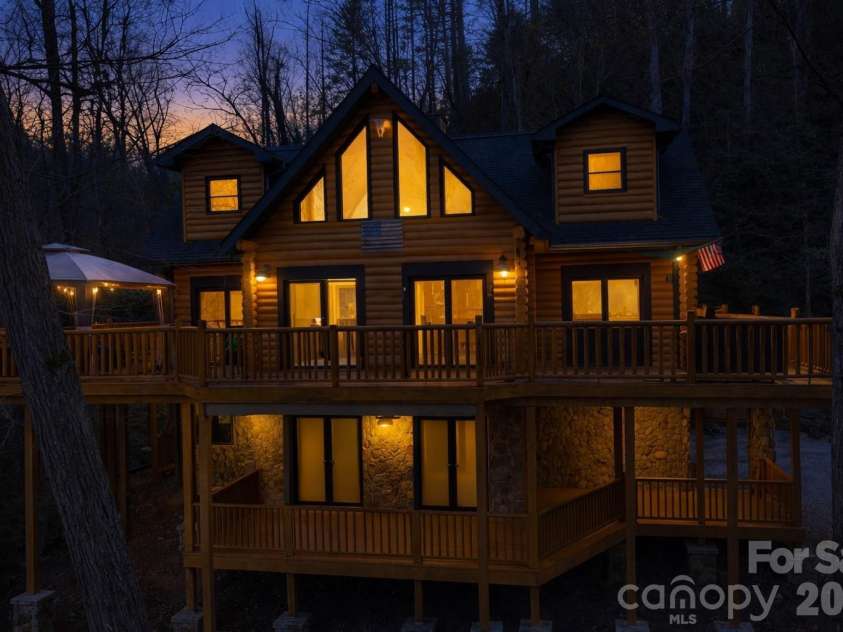 91 Double Springs Road, Almond, NC 28702.  MLS# CAR4377073, YatesRealty ID 21928. 