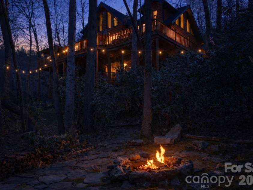91 Double Springs Road, Almond, NC 28702.  MLS# CAR4377073, YatesRealty ID 21928. 