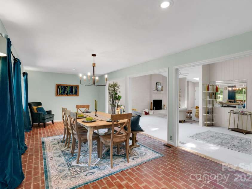 331 Glen Oaks Road, Charlotte, NC 28270.  MLS# CAR4260350, YatesRealty ID 21929. Beautiful brick flooring creating a unique look for any design