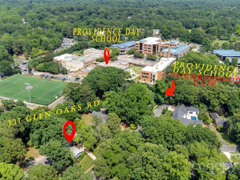 331 Glen Oaks Road, Charlotte, NC 28270.  MLS# CAR4260350, YatesRealty ID 21929. Wow!! Talk about convenient location! Walk to Providence Day back gate!