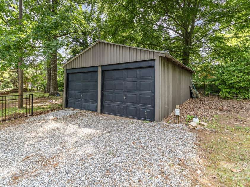 240 China Grove Road, China Grove, NC 28123.  MLS# CAR4262708, YatesRealty ID 21930. 