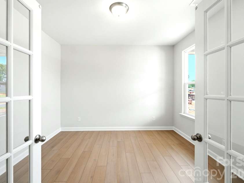 170 Windgate Way, Mooresville, NC 28115.  MLS# CAR4373276, YatesRealty ID 21931. 