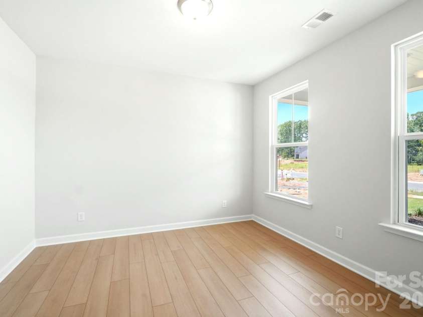 170 Windgate Way, Mooresville, NC 28115.  MLS# CAR4373276, YatesRealty ID 21931. 