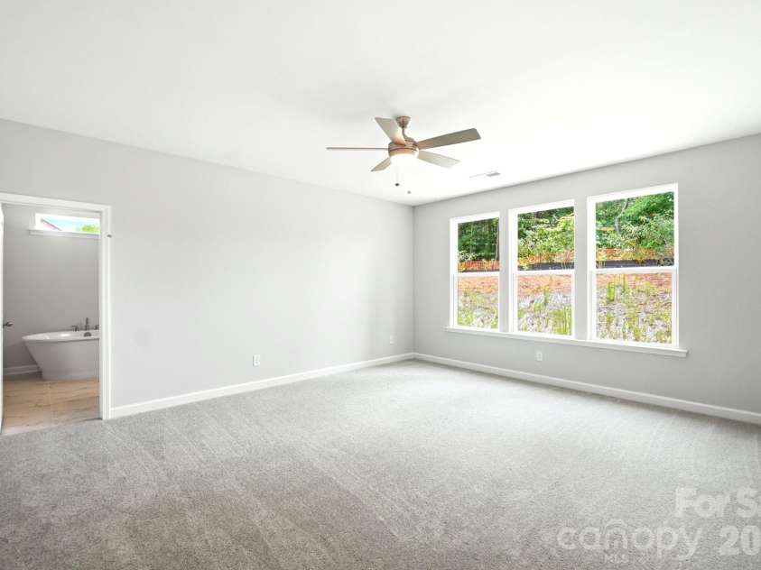 170 Windgate Way, Mooresville, NC 28115.  MLS# CAR4373276, YatesRealty ID 21931. 