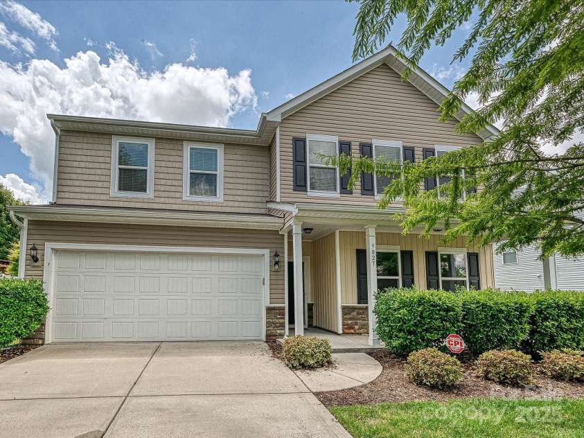 9027 Gray Willow Road, Charlotte, NC 28227.  MLS# CAR4259088, YatesRealty ID 21931. 
