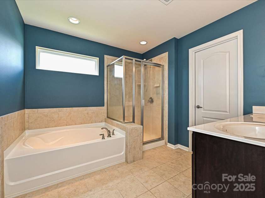 9027 Gray Willow Road, Charlotte, NC 28227.  MLS# CAR4259088, YatesRealty ID 21931. 