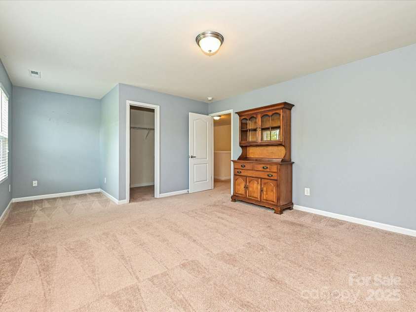 9027 Gray Willow Road, Charlotte, NC 28227.  MLS# CAR4259088, YatesRealty ID 21931. 