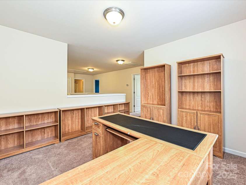 9027 Gray Willow Road, Charlotte, NC 28227.  MLS# CAR4259088, YatesRealty ID 21931. 