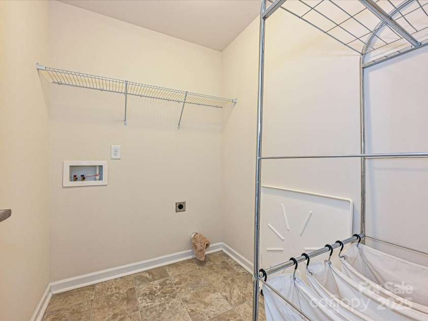 9027 Gray Willow Road, Charlotte, NC 28227.  MLS# CAR4259088, YatesRealty ID 21931. 