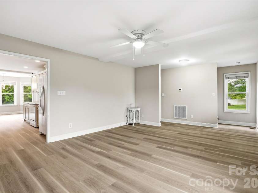 4945 Grassy Creek Road, Denver, NC 28037.  MLS# CAR4380541, YatesRealty ID 21933. Living Room
