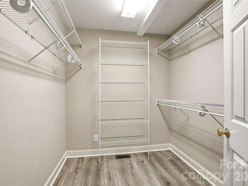 4945 Grassy Creek Road, Denver, NC 28037.  MLS# CAR4380541, YatesRealty ID 21933. Primary Closet