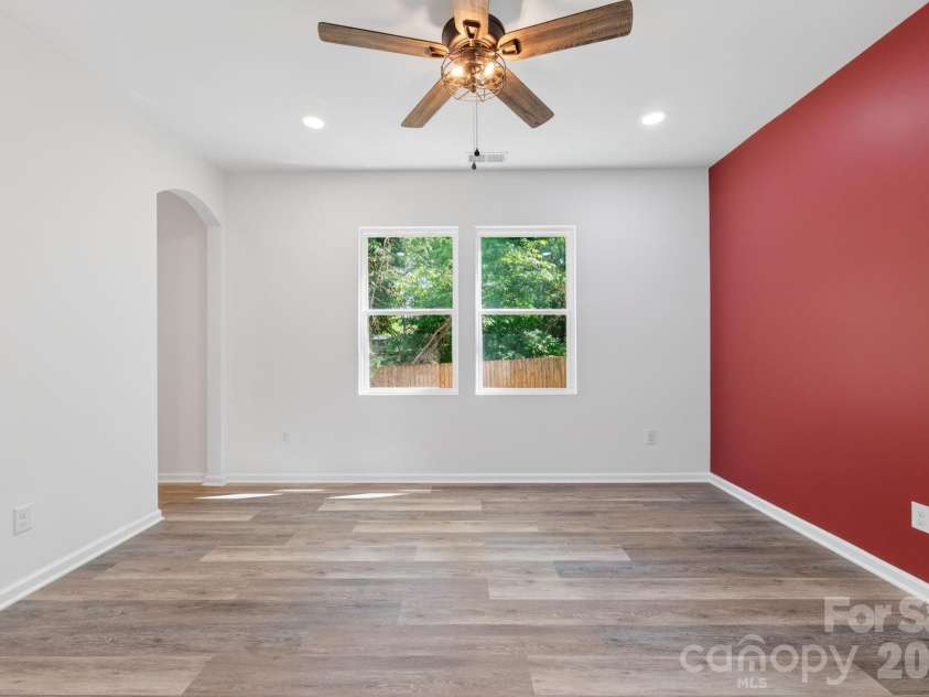 510 North Mulberry Street, Cherryville, NC 28021.  MLS# CAR4374102, YatesRealty ID 21934. 