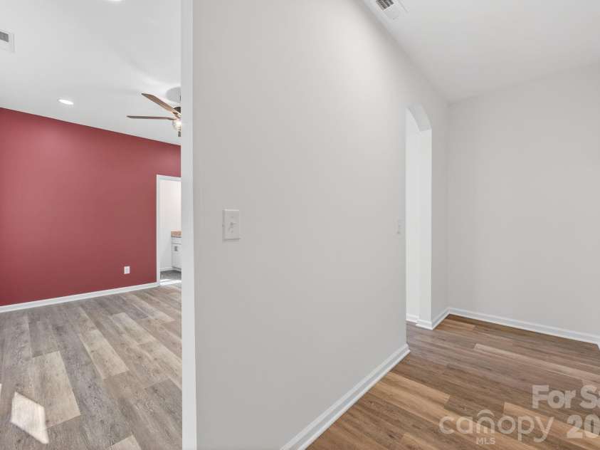 510 North Mulberry Street, Cherryville, NC 28021.  MLS# CAR4374102, YatesRealty ID 21934. 