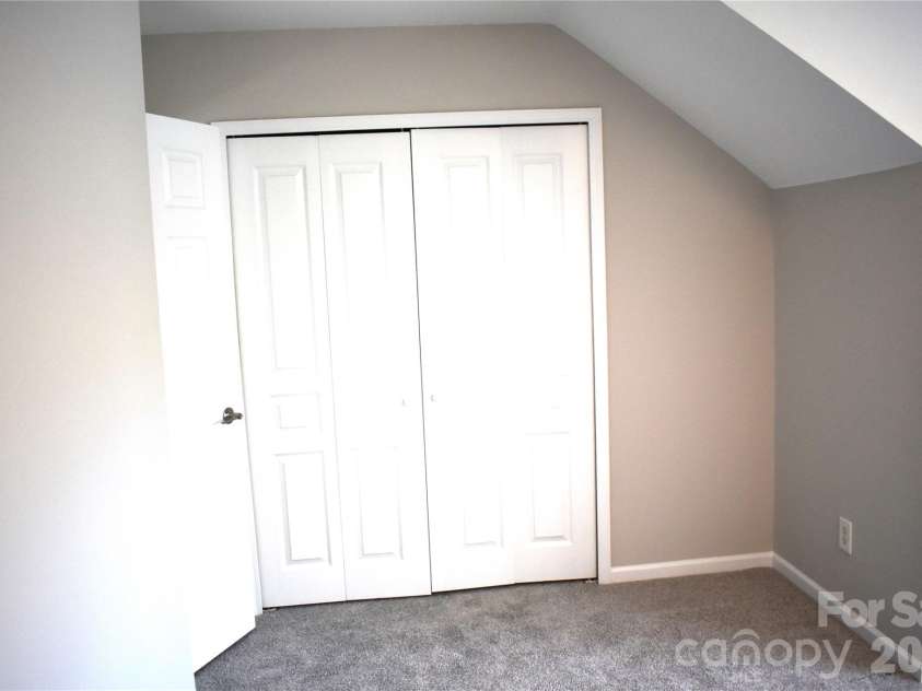 10932 STONE TRAIL Road, Charlotte, NC 28213.  MLS# CAR4410560, YatesRealty ID 21935. Bedroom