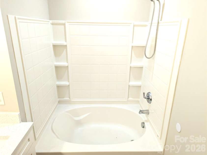 10932 STONE TRAIL Road, Charlotte, NC 28213.  MLS# CAR4410560, YatesRealty ID 21935. Tub Enclosure
