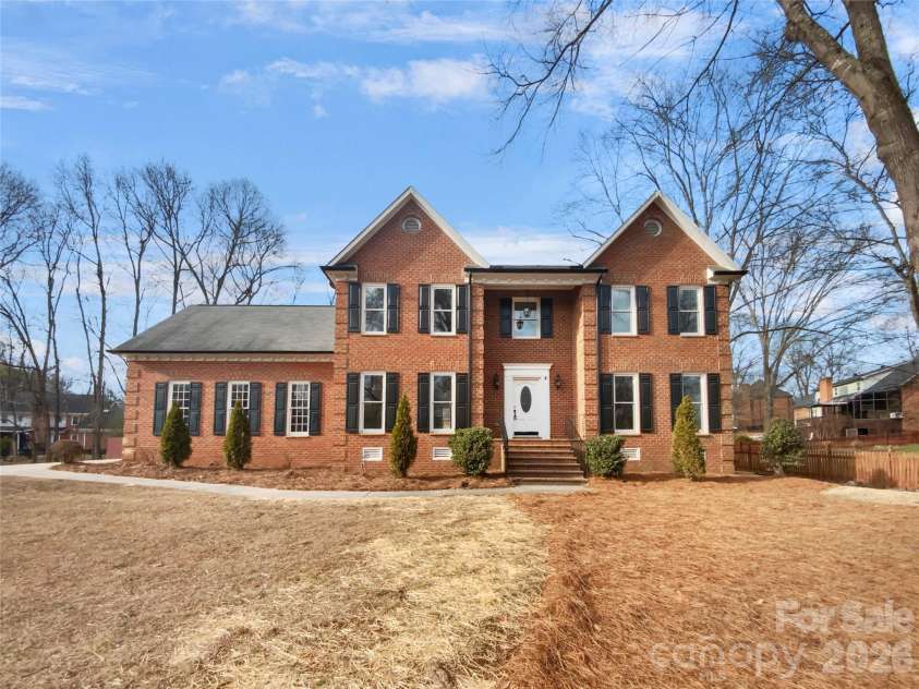 1507 Chadmore Lane, Concord, NC 28027.  MLS# CAR4254948, YatesRealty ID 21936. 