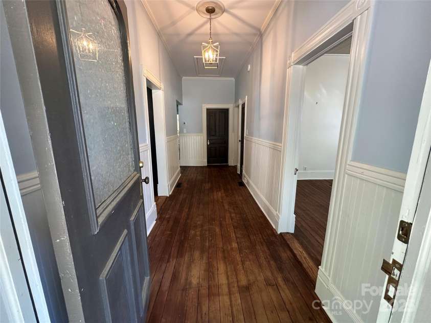 115 Steele Street, Salisbury, NC 28144.  MLS# CAR4277536, YatesRealty ID 21937. 