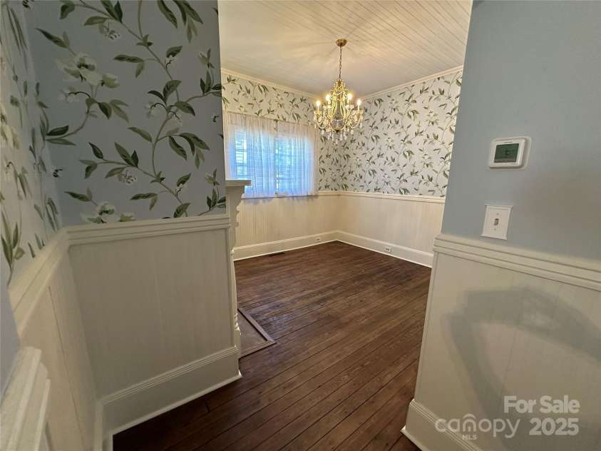 115 Steele Street, Salisbury, NC 28144.  MLS# CAR4277536, YatesRealty ID 21937. 