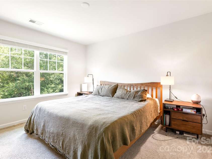 6507 Revolutionary Trail, Charlotte, NC 28217.  MLS# CAR4274185, YatesRealty ID 21938. 