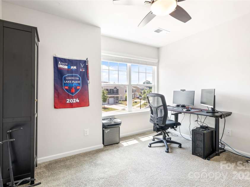 6507 Revolutionary Trail, Charlotte, NC 28217.  MLS# CAR4274185, YatesRealty ID 21938. 
