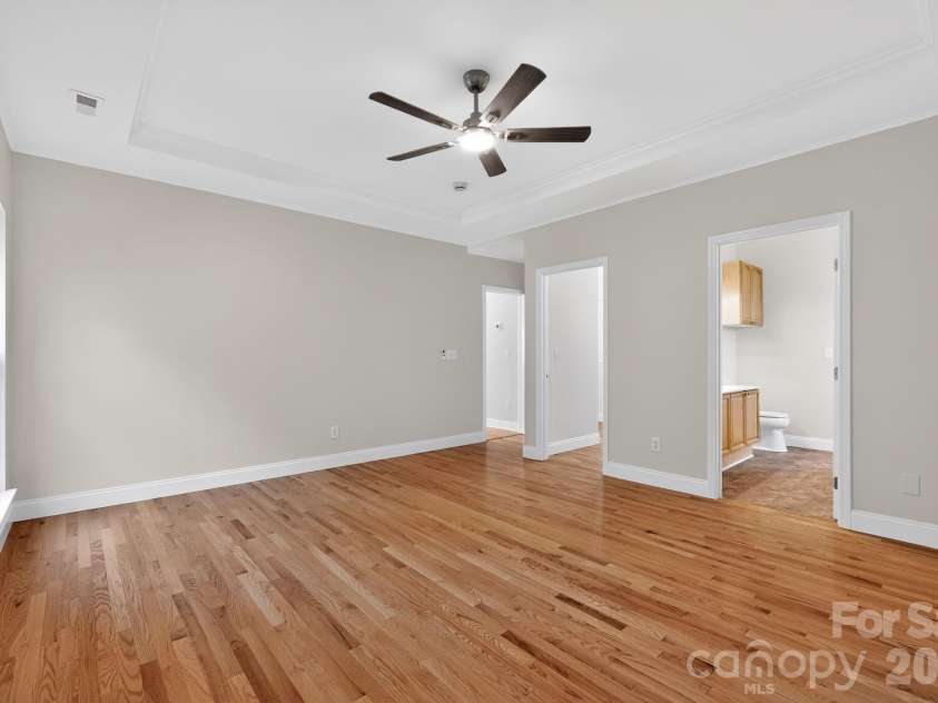 129 Doby Creek Court, Fort Mill, SC 29715.  MLS# CAR4380954, YatesRealty ID 21939. 