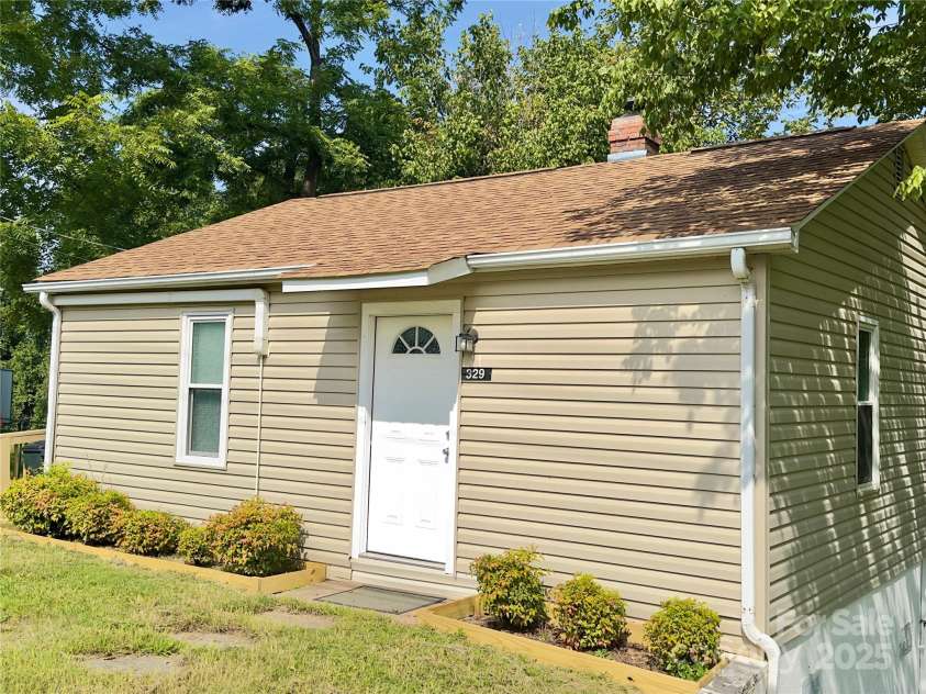 329 Morehead Road, Marion, NC 28752.  MLS# CAR4291357, YatesRealty ID 2194. 