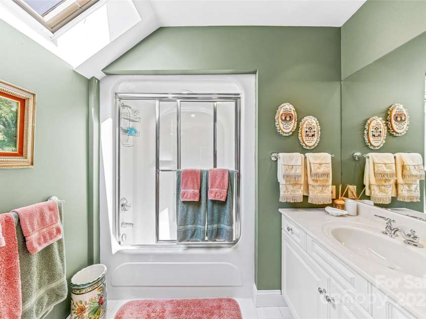 842 Rickel Drive, Hendersonville, NC 28739.  MLS# CAR4273464, YatesRealty ID 2194. 