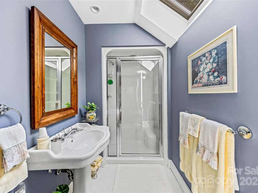 842 Rickel Drive, Hendersonville, NC 28739.  MLS# CAR4273464, YatesRealty ID 2194. 