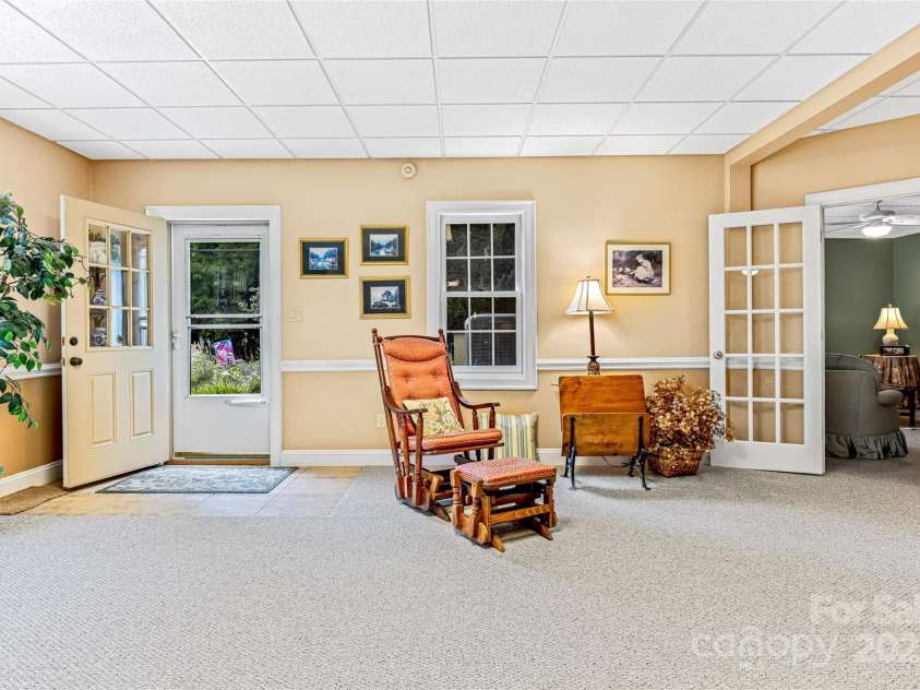 842 Rickel Drive, Hendersonville, NC 28739.  MLS# CAR4273464, YatesRealty ID 2194. 