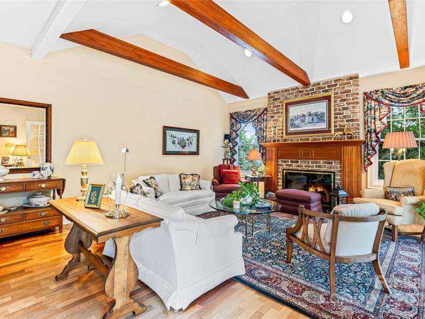 842 Rickel Drive, Hendersonville, NC 28739.  MLS# CAR4273464, YatesRealty ID 2194. 