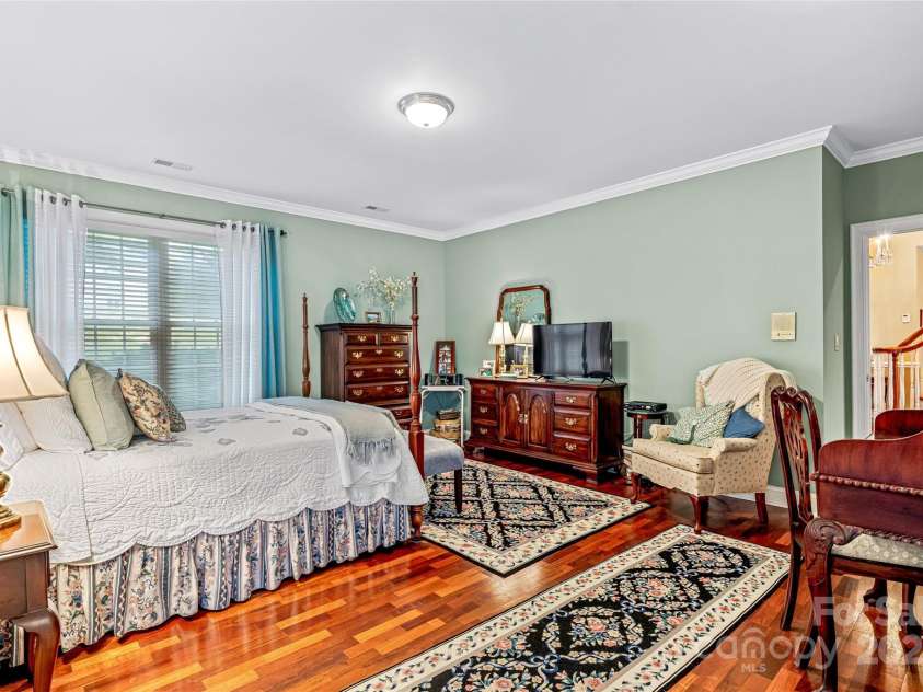 842 Rickel Drive, Hendersonville, NC 28739.  MLS# CAR4273464, YatesRealty ID 2194. 