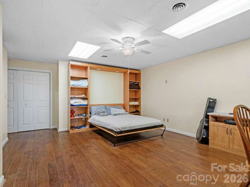317 Robertson Street, Burnsville, NC 28714.  MLS# CAR4376081, YatesRealty ID 21941. 