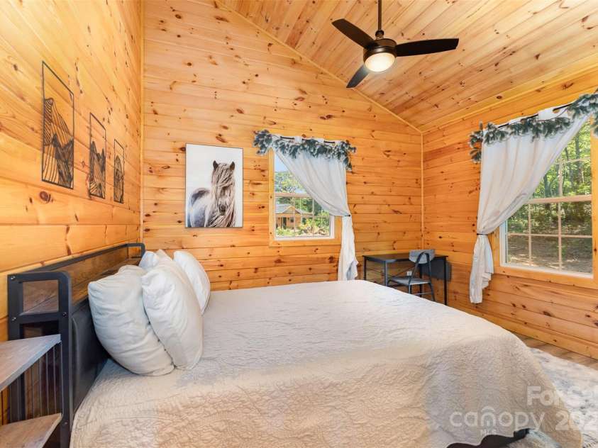 7025 Martin Lane, Morganton, NC 28655.  MLS# CAR4273251, YatesRealty ID 21941. 