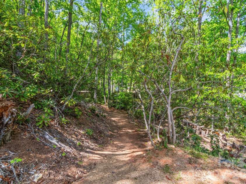 293 Spar Mill Road, Burnsville, NC 28714.  MLS# CAR4377437, YatesRealty ID 21943. 