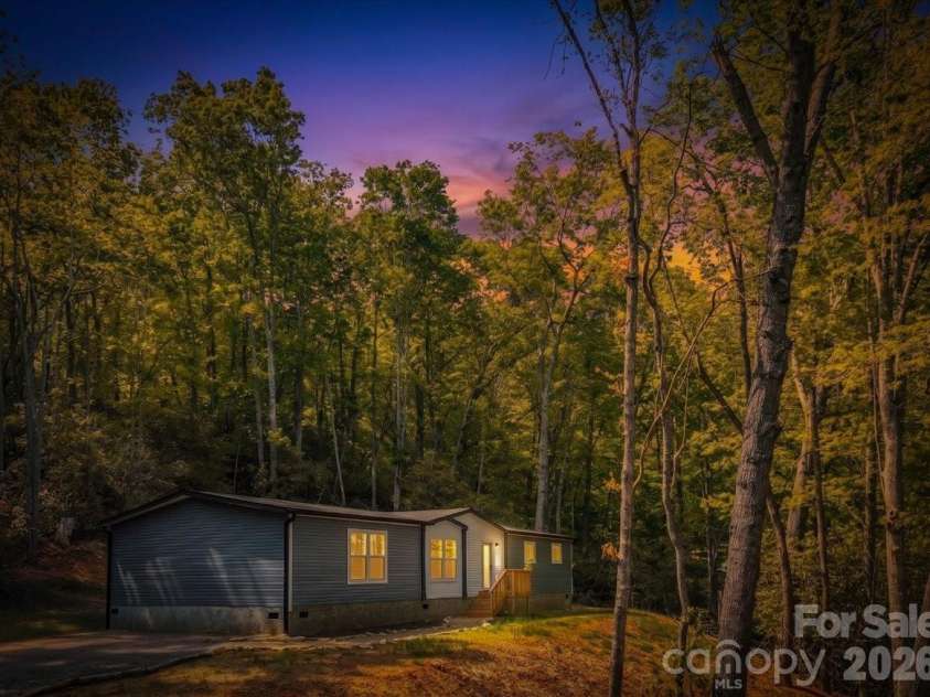 293 Spar Mill Road, Burnsville, NC 28714.  MLS# CAR4377437, YatesRealty ID 21943. 