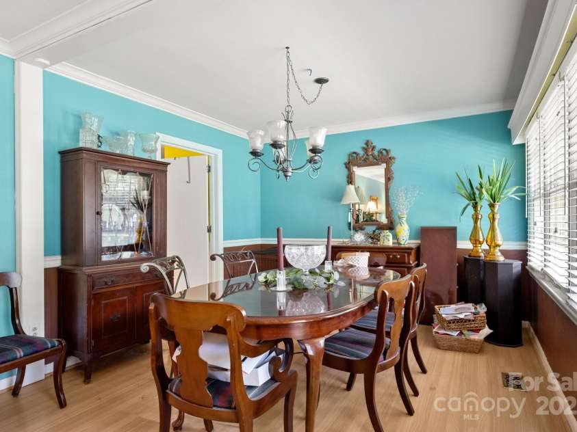 1210 Brookwood Drive, Shelby, NC 28150.  MLS# CAR4229216, YatesRealty ID 21944. The dining area is conveniently located right outside of the kitchen.