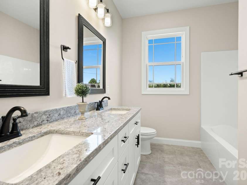 1357 Norman Shoaf Road, Winston Salem, NC 27107.  MLS# CAR4370754, YatesRealty ID 21944. 