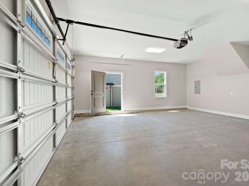 1357 Norman Shoaf Road, Winston Salem, NC 27107.  MLS# CAR4370754, YatesRealty ID 21944. 