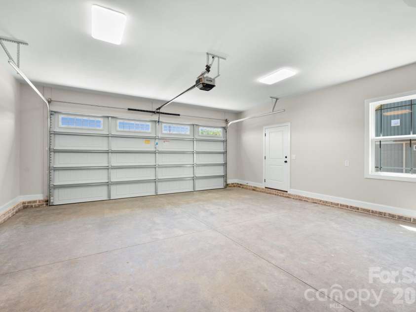 1357 Norman Shoaf Road, Winston Salem, NC 27107.  MLS# CAR4370754, YatesRealty ID 21944. 