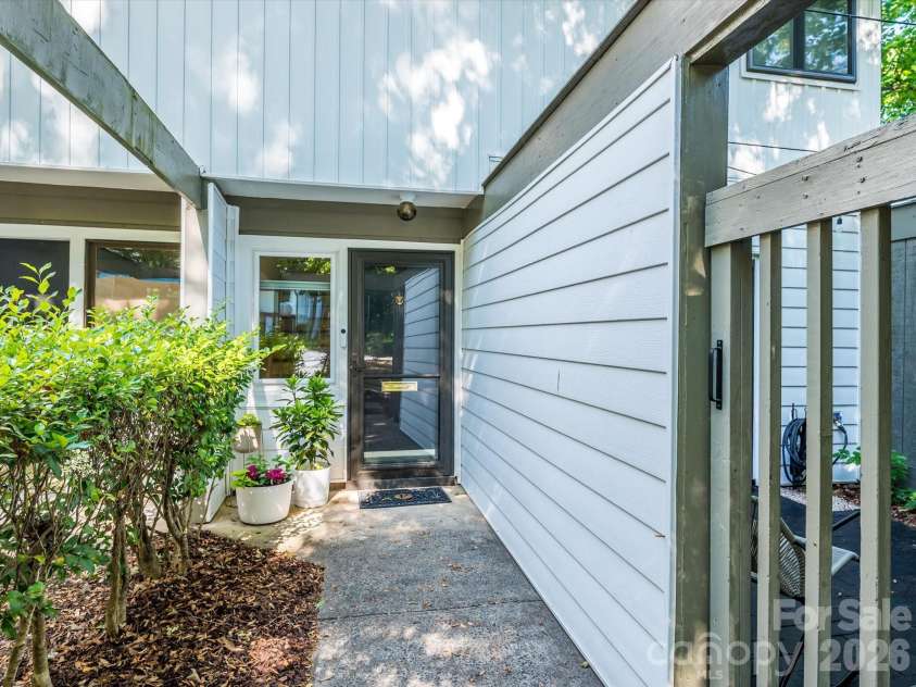 3738 Winding Creek Lane, Charlotte, NC 28226.  MLS# CAR4376809, YatesRealty ID 21947. 