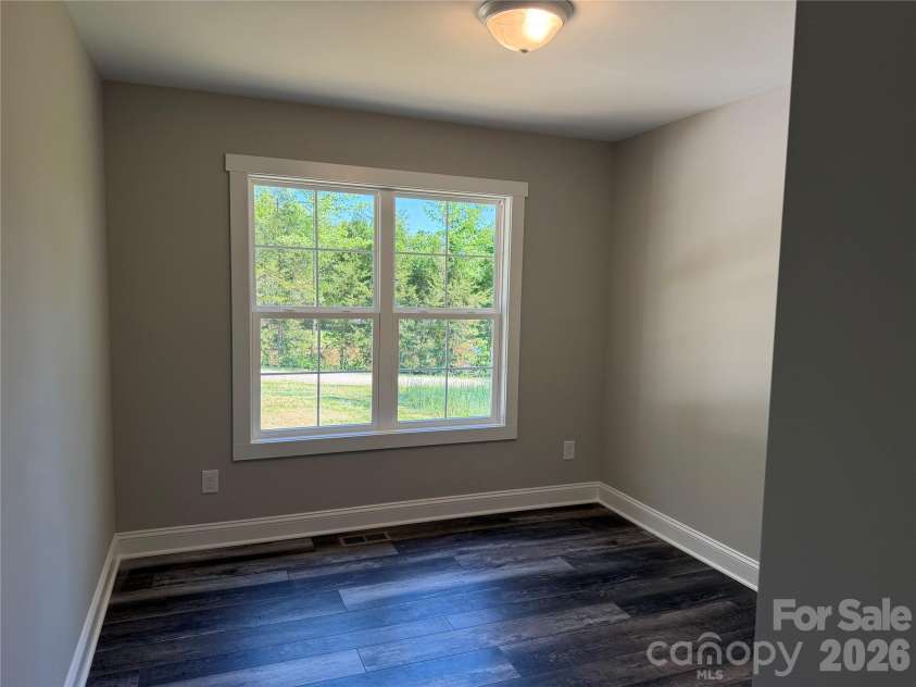 129 Jessicas Way, Lexington, NC 27292.  MLS# CAR4380803, YatesRealty ID 21948. Guest bed 2